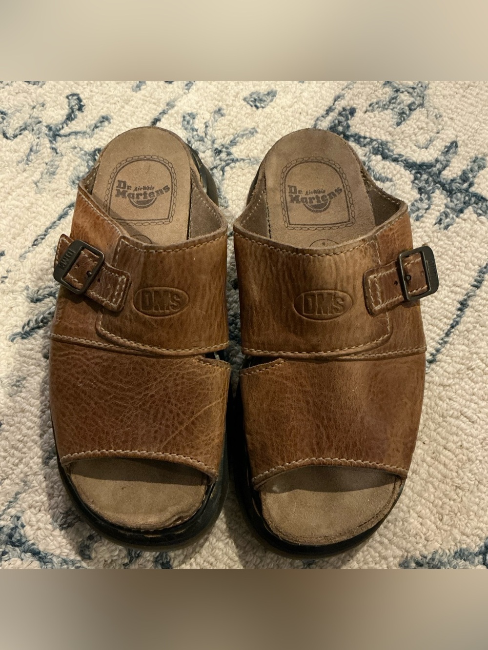 GUC - Women’s Dr. Martens Leather Buckle Slide Sandals - Size Universal US 9